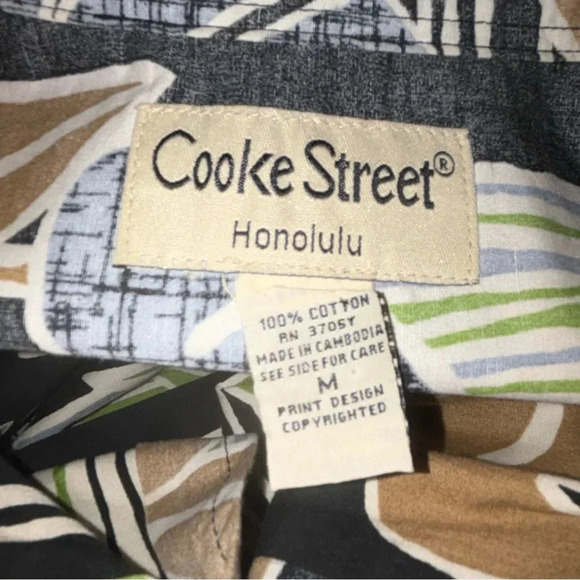 Cooke Street Honolulu Men's Short Sleeve Button Up Hawaiian Aloha Shirt Medium - Picture 9 of 11